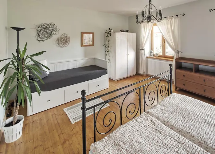 Zeleny Statek * Bzova